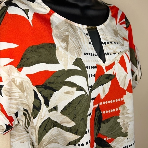 MEDIUM CALVIN KLEIN TROPICAL PRINT SHORT SLEEVE BLOUSE BEIGE RED GREEN LEAF - Picture 7 of 12